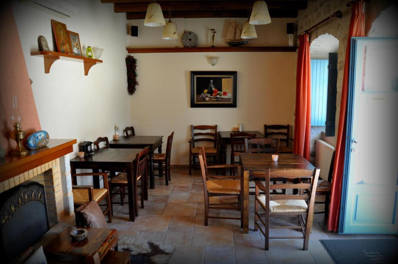 Petrounis Hotel Ареополис Екстериор снимка