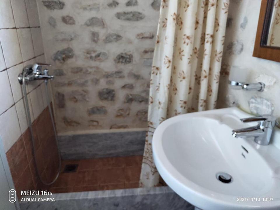 Petrounis Hotel Ареополис Екстериор снимка